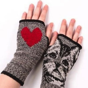 1. cat gloves