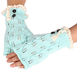 6. crochet knit gloves