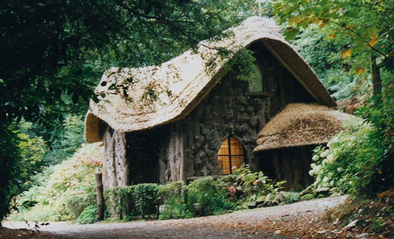 1-Thatch Cottage house