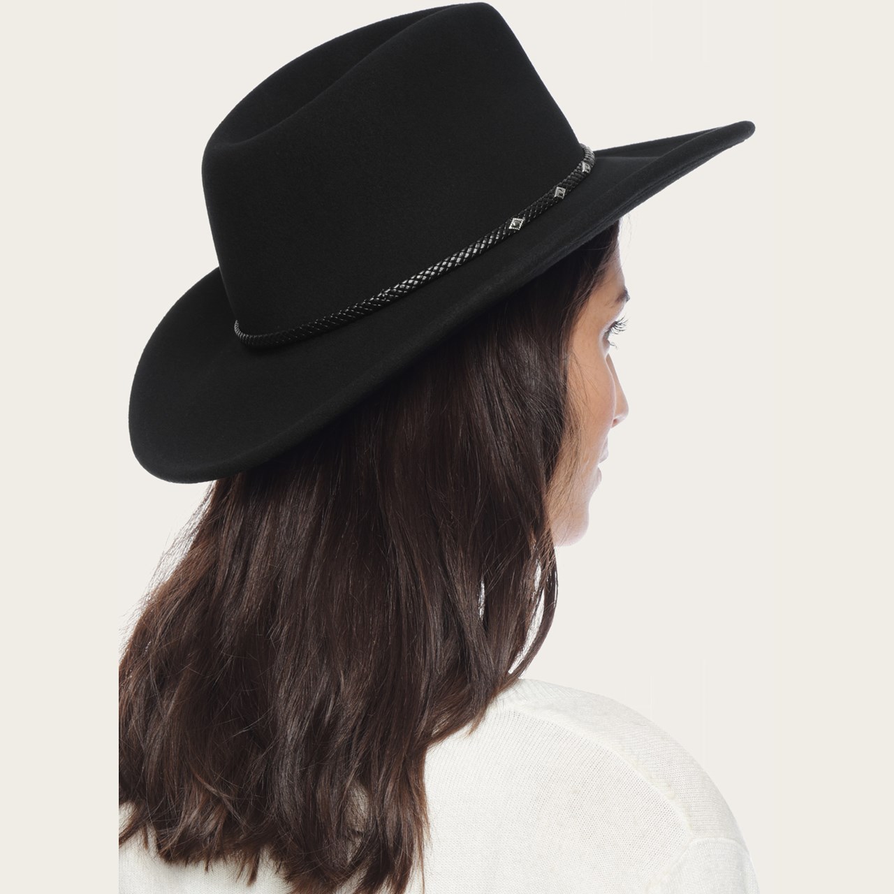Reductress 4 Hats For Women With Thin Hair That Scream ‘i Just Love