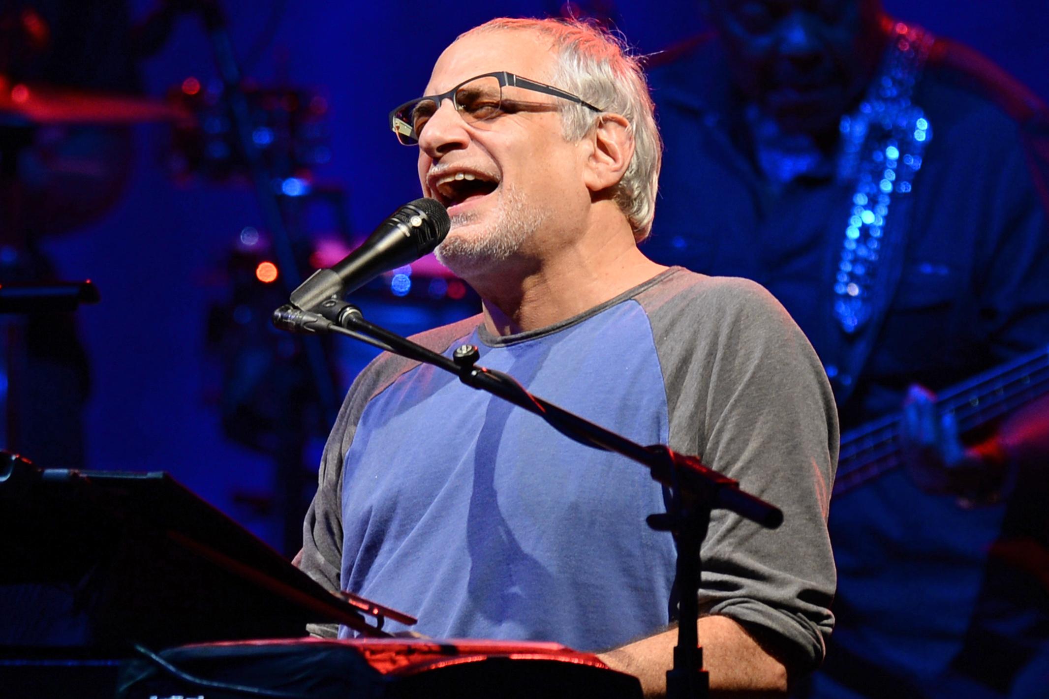 Donald Fagen playing piano and singing