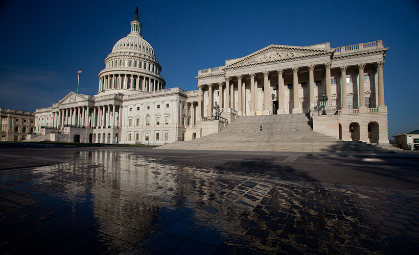 Democrats Blocked From Entering Capitol Building Due to 'Push' Door Labeled 'Pull'