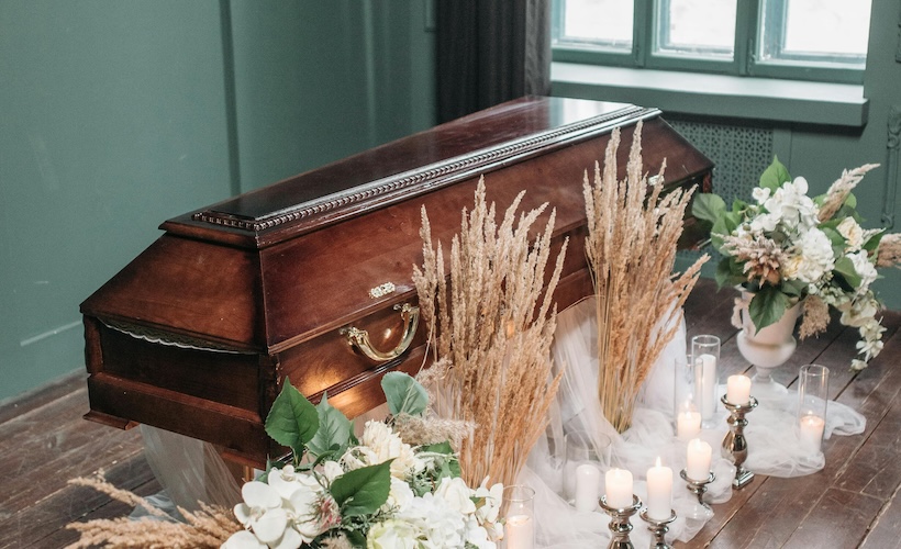 Woman Finally Doesn’t Have a Roommate